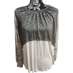 Gimmicks BKE Floral Mixed Media Top - Boho Prairie Chic